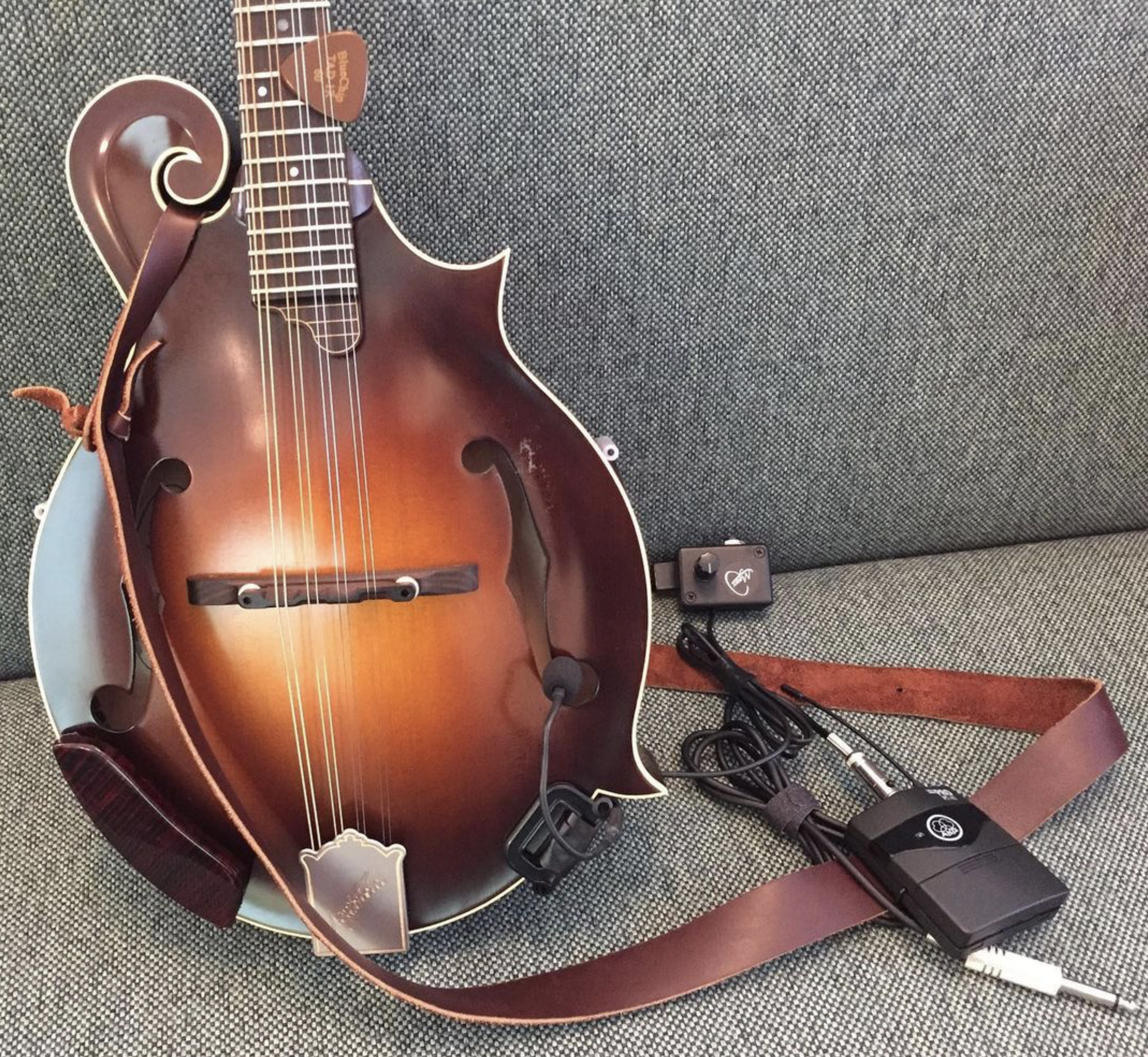 Myers Pickups —Mandolin Pickups